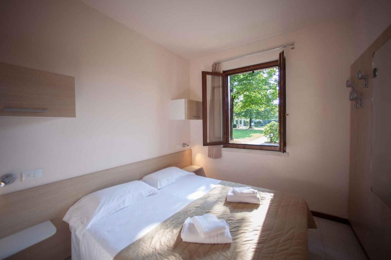 Holiday Homes In Sirmione/Gardasee 22174 Zewnętrze zdjęcie