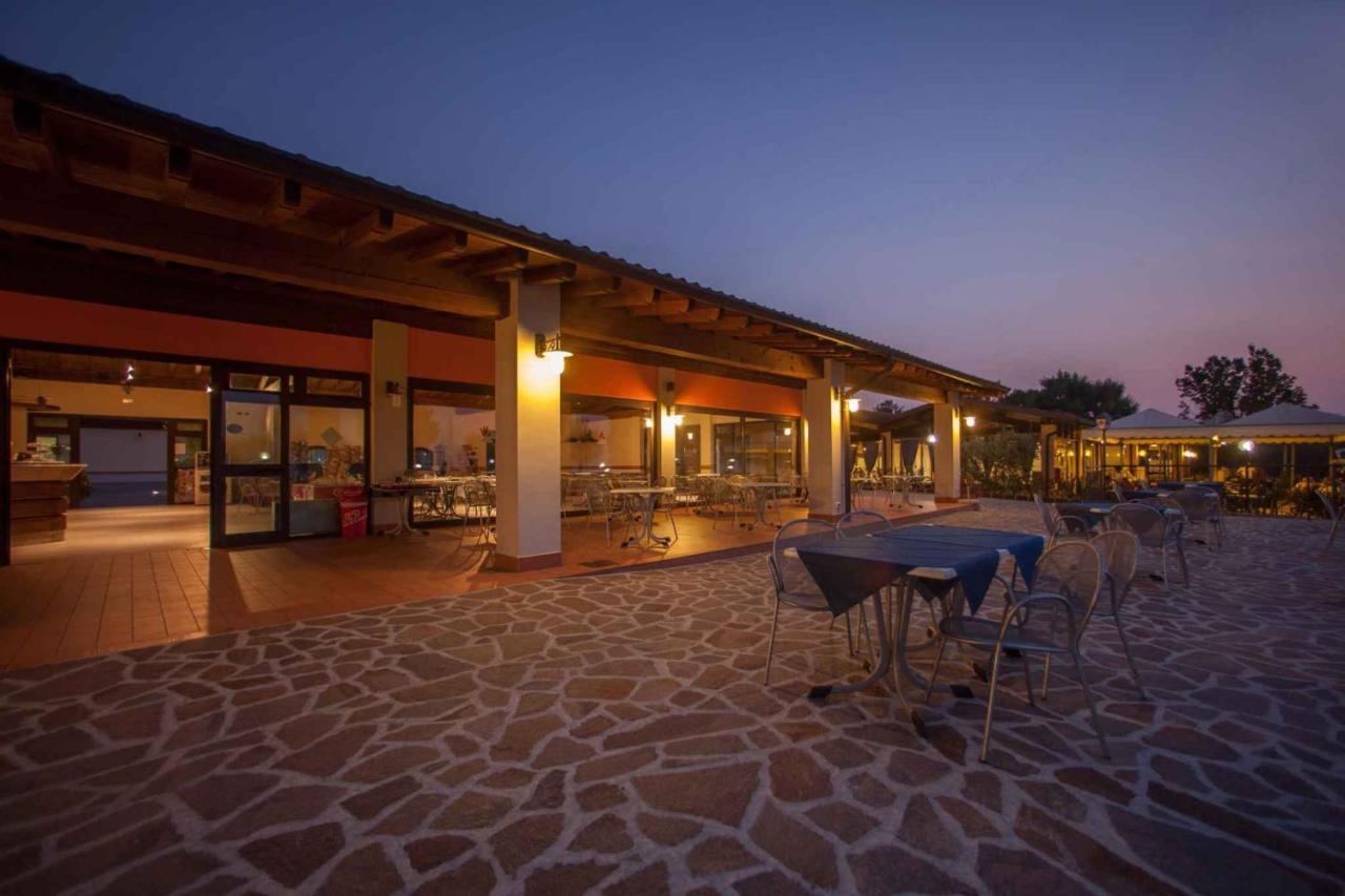 Holiday Homes In Sirmione/Gardasee 22174 Zewnętrze zdjęcie