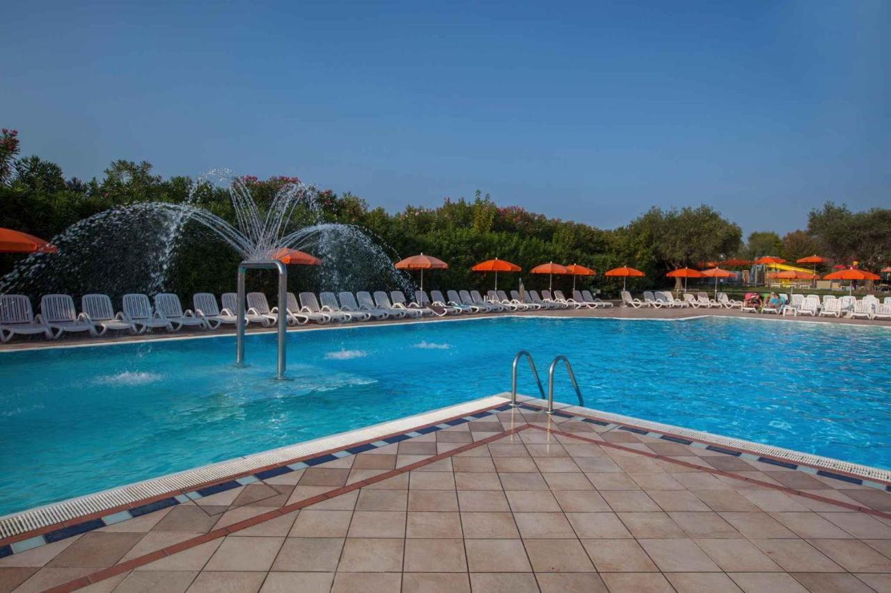 Holiday Homes In Sirmione/Gardasee 22174 Zewnętrze zdjęcie