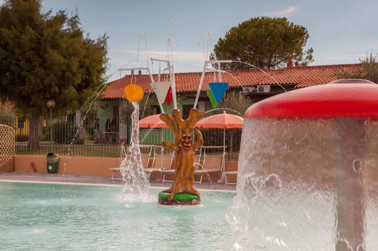 Holiday Homes In Sirmione/Gardasee 22174 Zewnętrze zdjęcie